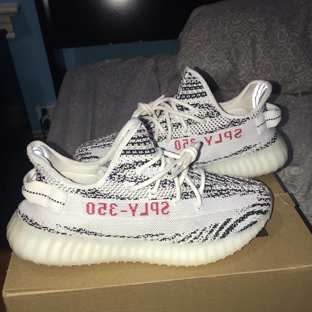 Yeezy zebra 350